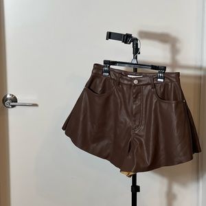 Gorgeous Brown Shorts - image 1